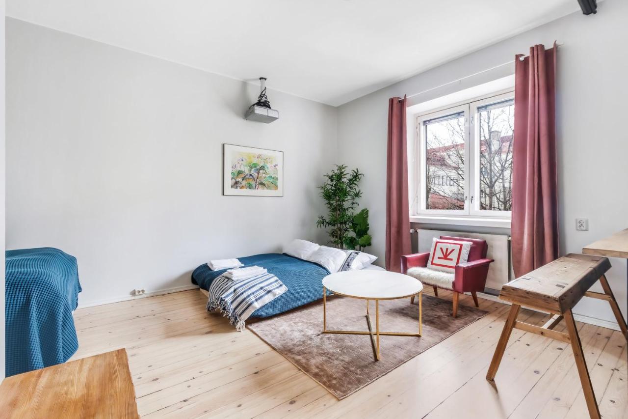 Ferienwohnung Wehost Modern Kitchen Studio With Bright Colours Helsinki Exterior foto